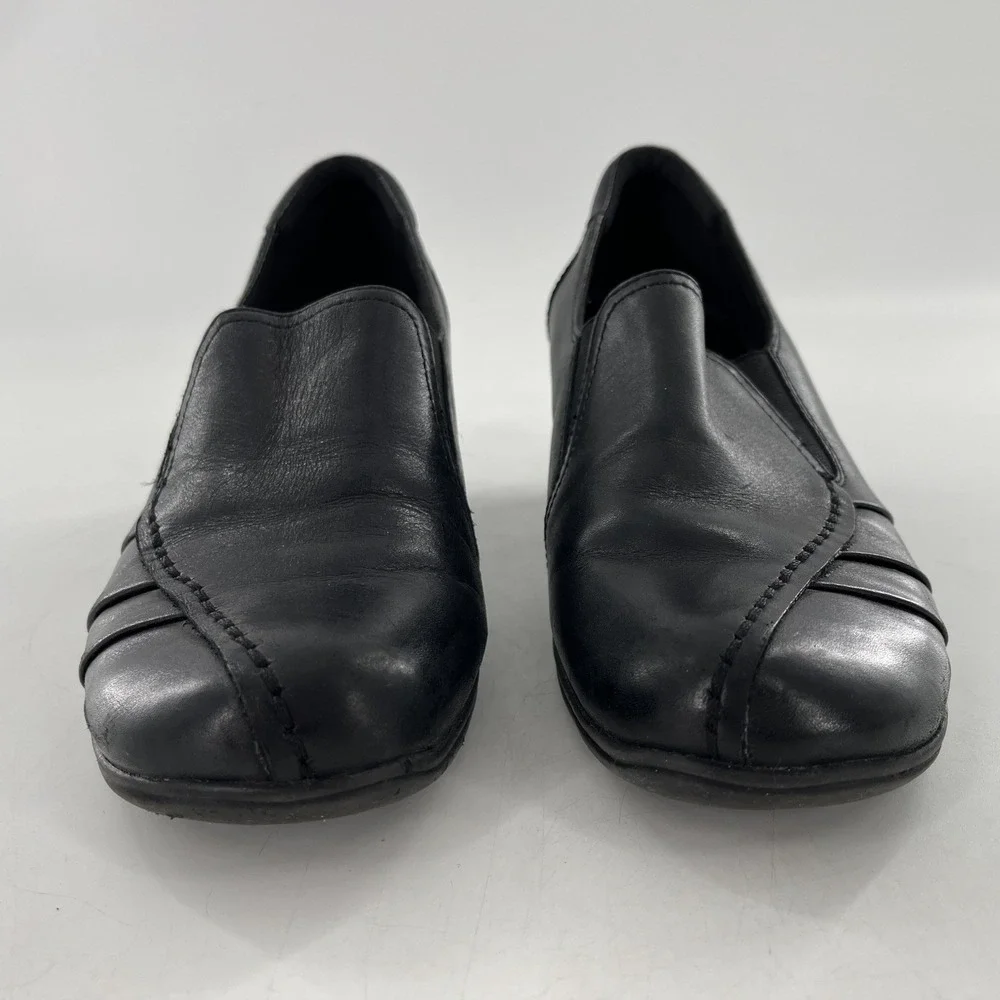 G H Bass & Co Leather Pump Low Chunky Heel Womens 9 M Black Kitten Ruched Tenley